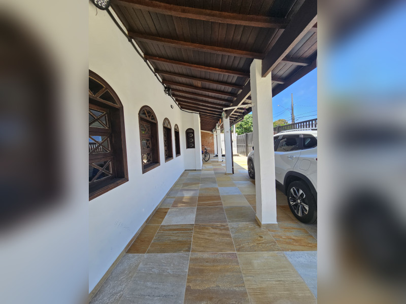 Casa à venda Riviera de São Lourenço com 420m² e 5 quartos por R$ 2.300.000 - 20240210-120700-1-1.jpg