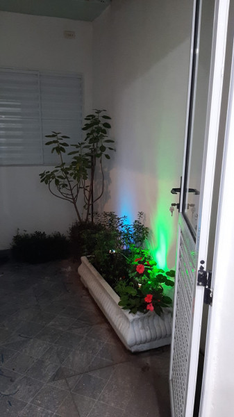 Casa à venda Vila Cavaton com 160m² e 3 quartos por R$ 750.000 - 1490794724-2cozinhajardiminverno3.jpg