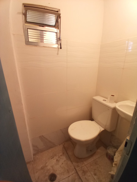 Casa à venda Vila Cavaton com 160m² e 3 quartos por R$ 750.000 - 1708742337-11salao5.jpg