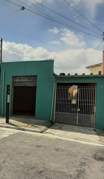 Casa à venda Vila Cavaton com 160m² e 3 quartos por R$ 750.000 - 182203136-12quintalfrente4.jpg