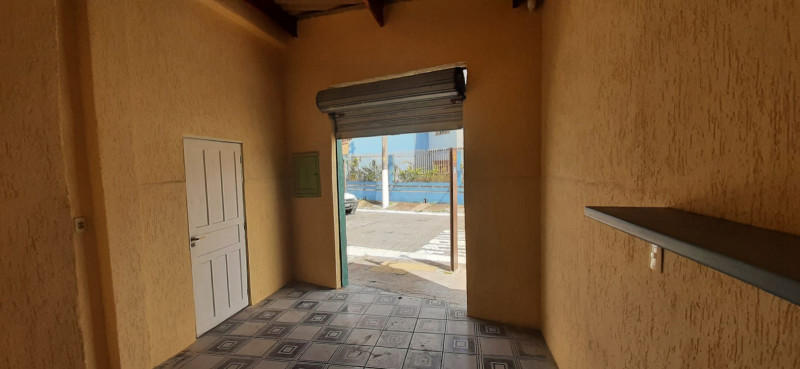 Casa à venda Vila Cavaton com 160m² e 3 quartos por R$ 750.000 - 590431089-11salao4.jpg