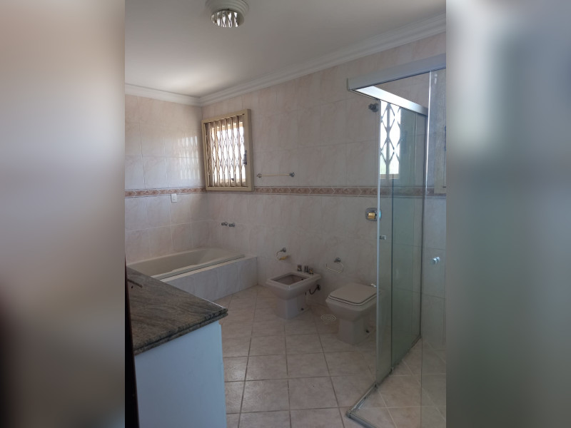 imóvel com 426m² - São Lourenço - Curitiba