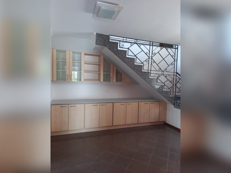 imóvel com 426m² - São Lourenço - Curitiba