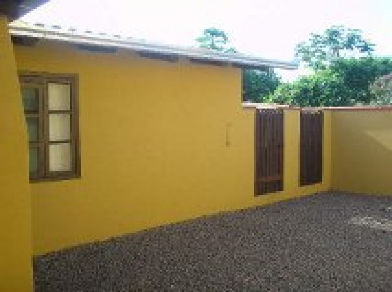 Casa à venda Centro com 170m² e 3 quartos por R$ 220.000 - 1647988853-casa29.jpg