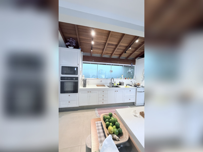 imóvel com 366m² - Loteamento Jardim Solares - Atibaia