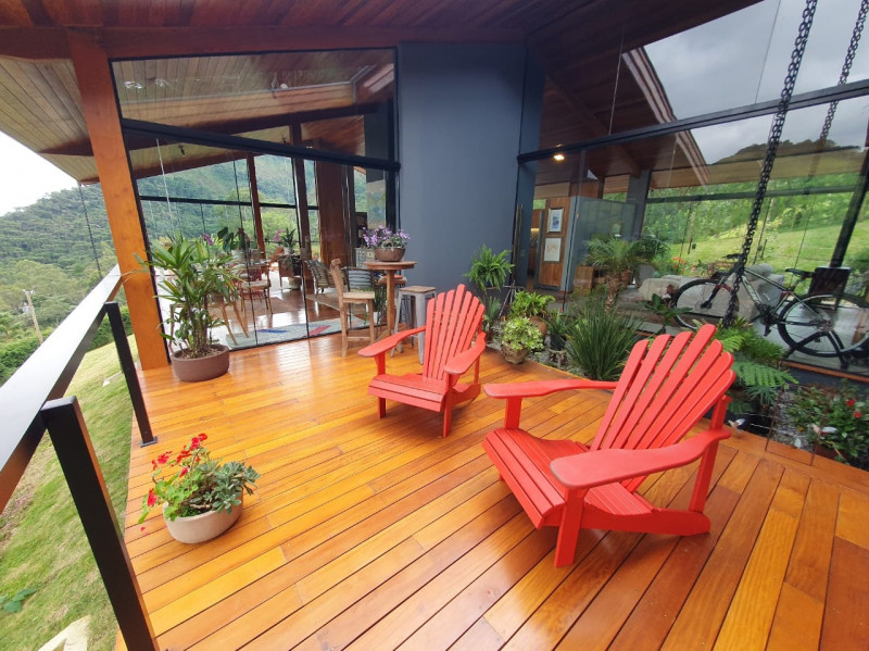 Casa à venda Centro com 209m² e 3 quartos por R$ 2.700.000 - 1796442285-itae1x557z5i40u9-139396644bf30c864a8-2.jpg