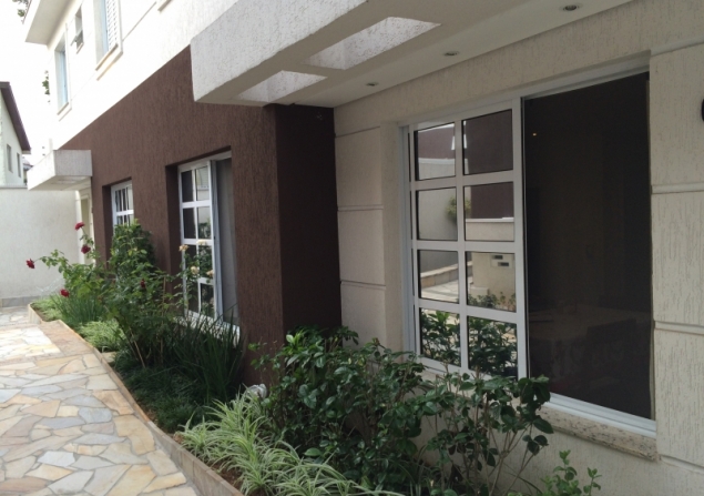 imóvel com 105m²