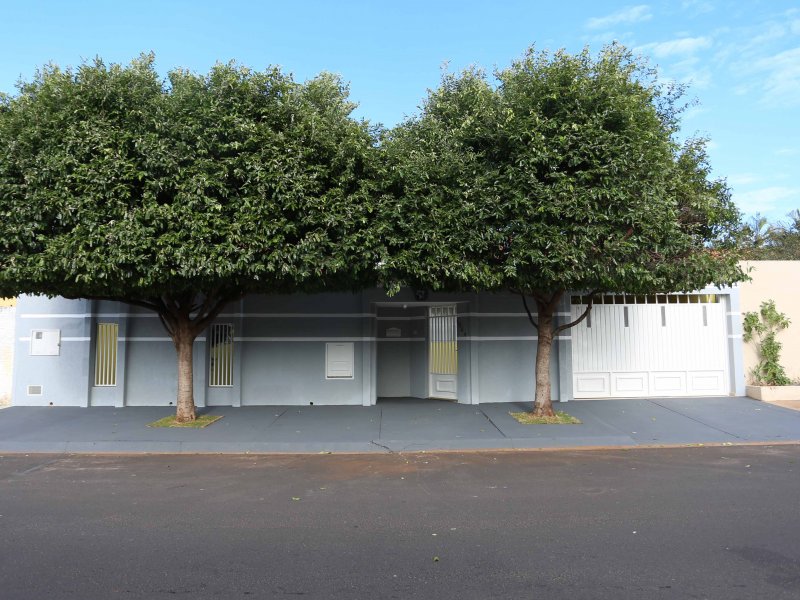 Casa à venda Jardim Real com 202m² e 4 quartos por R$ 750.000 - 584650447-foto-olx-1.jpg