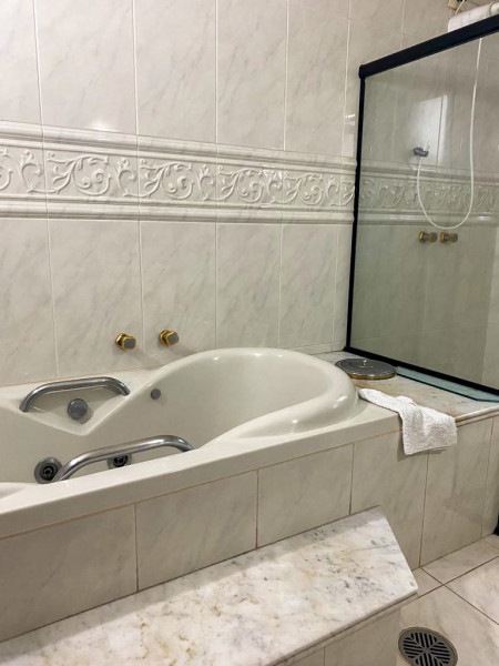 Casa à venda Água Rasa com 350m² e 3 quartos por R$ 2.500.000 - 2081511063-5683091c-7393-4d87-9e48-5d55045d4b31.jpeg