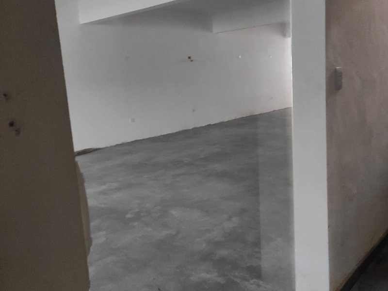 Comercial à venda Vila Minerva com 240m² e 1 quarto por R$ 220.000 - 1496669168-whatsapp-image-2021-05-31-at-14.jpeg