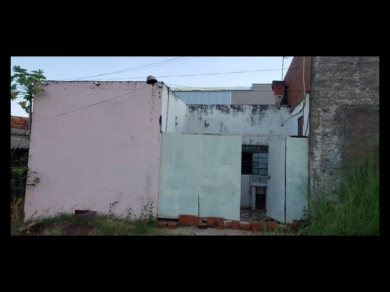Casa à venda Vila Hab. com 330m² e 3 quartos por R$ 340.000 - 121990282-whatsapp-image-2021-04-30-at-13.jpeg