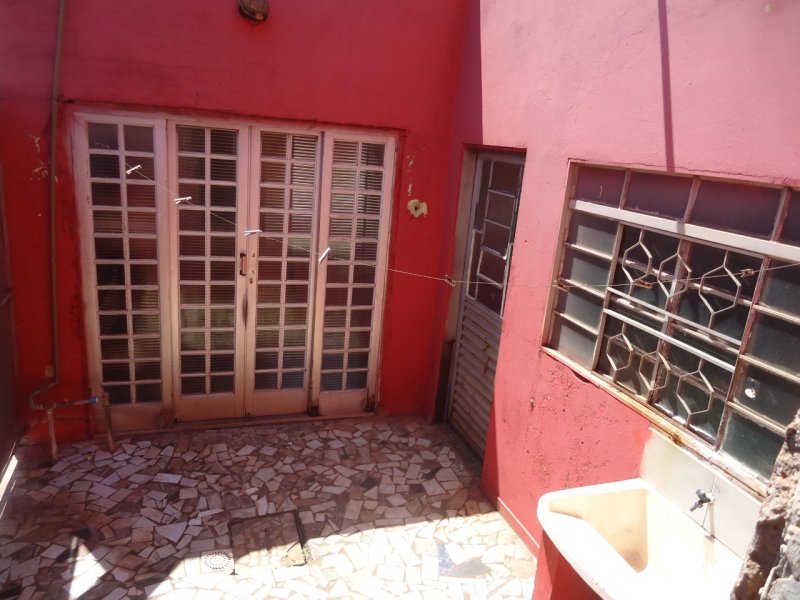 Casa à venda Vila Hab. com 330m² e 3 quartos por R$ 340.000 - 1700400708-1026.jpg