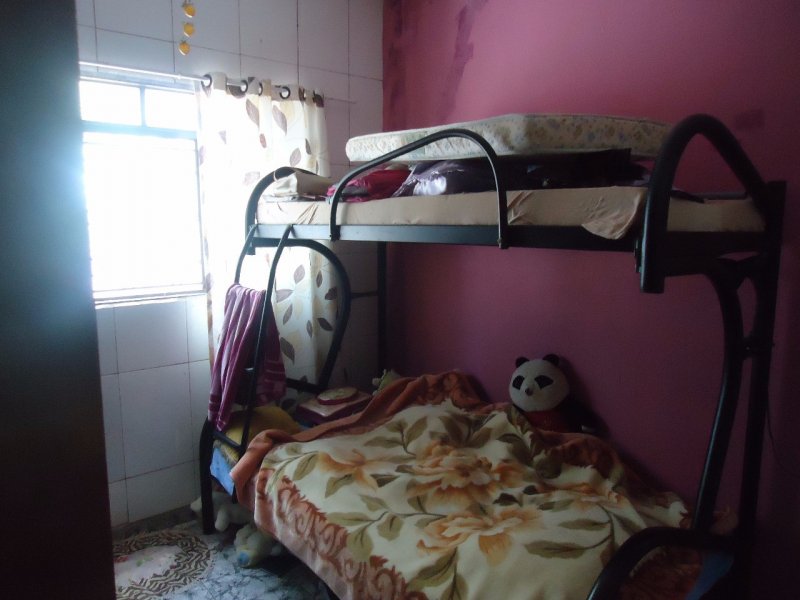 Casa à venda Vila Hab. com 330m² e 3 quartos por R$ 340.000 - 1716283398-1952.jpg