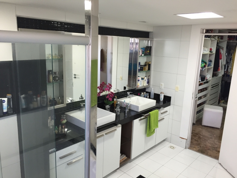 Apartamento à venda Patriolino Ribeiro com 400m² e 5 quartos por R$ 2.500.000 - 1507069784-banh-2.jpg