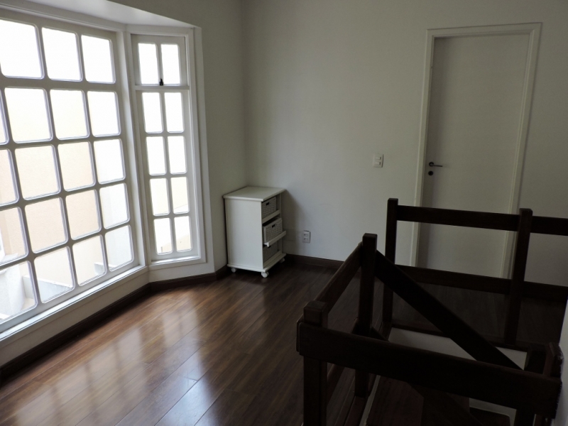 Casa à venda Jardim Dinorah com 156m² e 3 quartos por R$ 620.000 - 1450696889-hall-dos-quartos-1024x768.jpg
