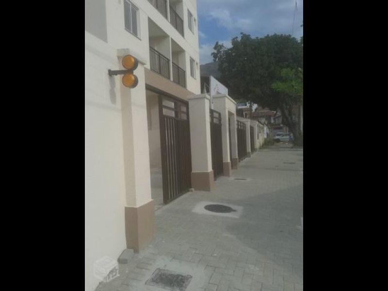 Apartamento à venda Bangu com 50m² e 2 quartos por R$ 275.000 - 1540138789-entrada.jpg