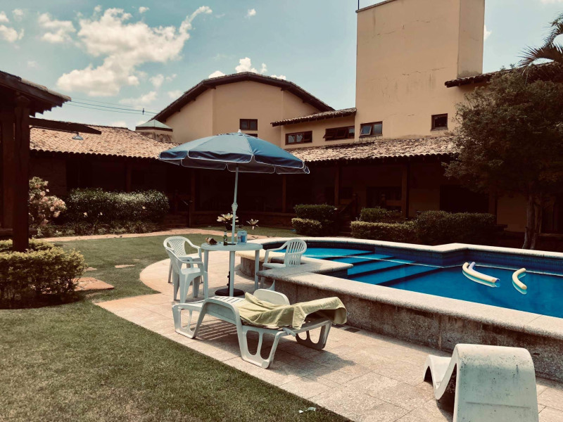 Casa à venda Condomínio Monte Belo com 640m² e 6 quartos por R$ 2.500.000 - 42d8bf11-94e4-482f-9f5d-8d1be5add598.jpeg