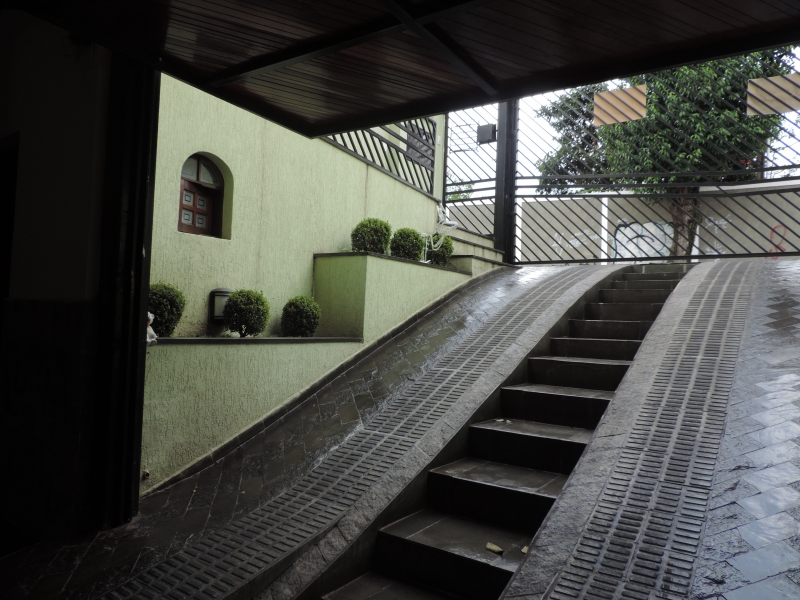 Casa à venda Vila Pereira Barreto com 360m² e 3 quartos por R$ 900.000 - 1587957678-dscn1423.JPG