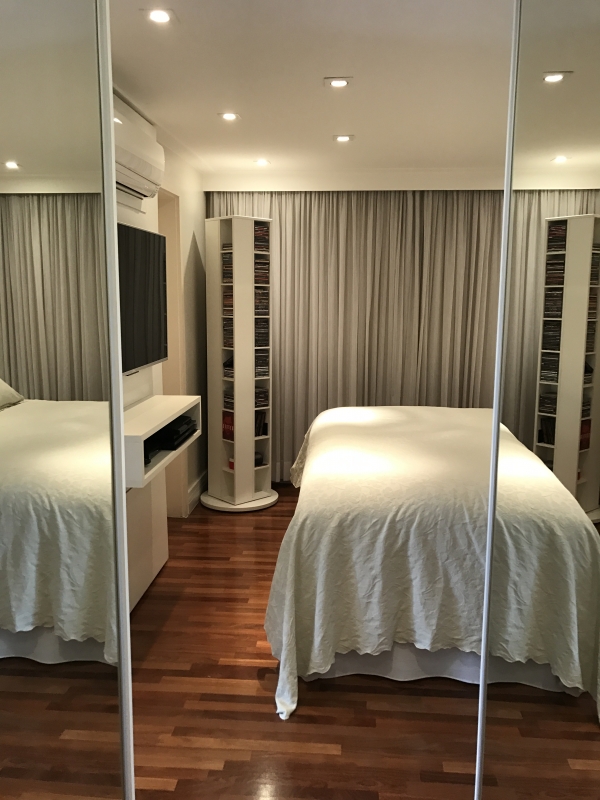Apartamento à venda Bosque da Saúde com 137m² e 4 quartos por R$ 1.550.000 - 547931260-img-4284-copia.JPG