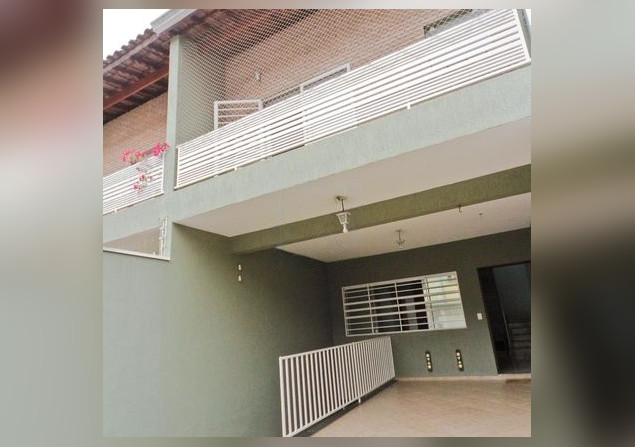 imóvel com 240m²