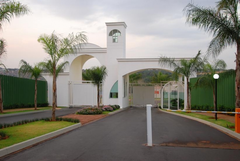 Casa à venda esperança com 195m² e 4 quartos por R$ 695.000 - 1588911493-goldenhill02.jpg