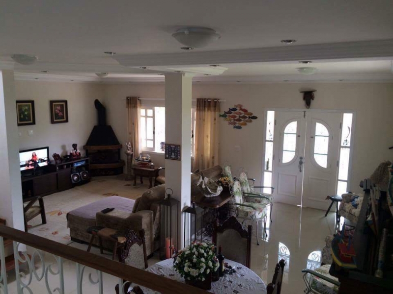 Sobrado à venda Veloso com 360m² e 4 quartos por R$ 1.600.000 - 604174536-img-1920.JPG