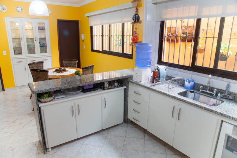 Casa à venda Vila Mariana com 240m² e 4 quartos por R$ 1.000.000 - 924334746-img-3551.jpg