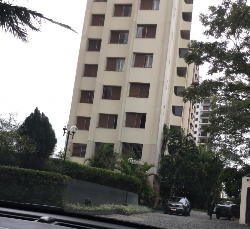 Apartamento à venda Vila Andrade com 200m² e 4 quartos por R$ 580.000 - 54571549-img-0765.JPG