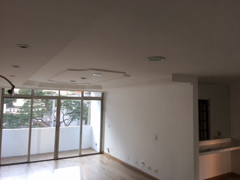 Apartamento à venda Pinheiros com 138m² e 3 quartos por R$ 1.350.000 - 1110890281-img-0375.JPG