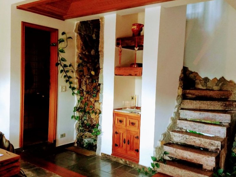 Casa à venda Granja Viana com 350m² e 3 quartos por R$ 1.500.000 - 488439848-afe85621-ff46-4893-a0af-9560a581ef51.jpg