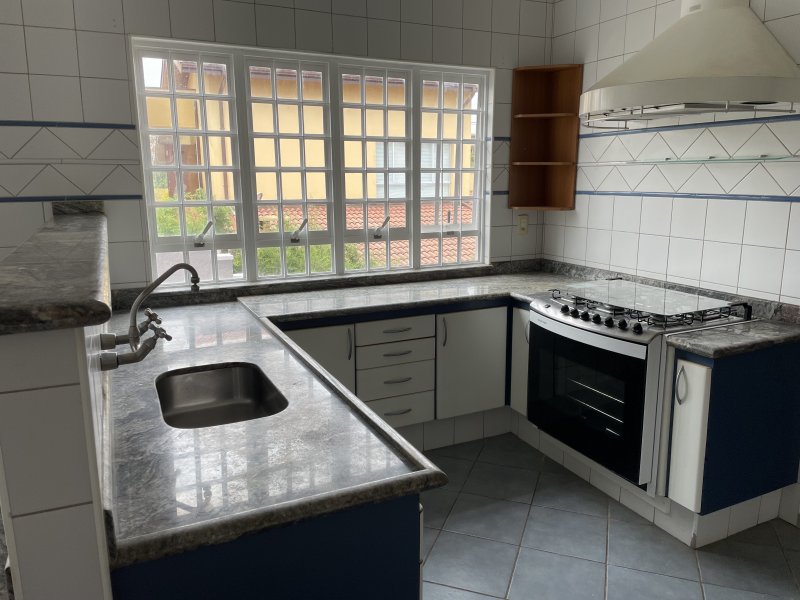 imóvel com 627m² - Dos Ortizes - Valinhos
