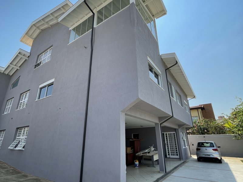 imóvel com 627m² - Dos Ortizes - Valinhos