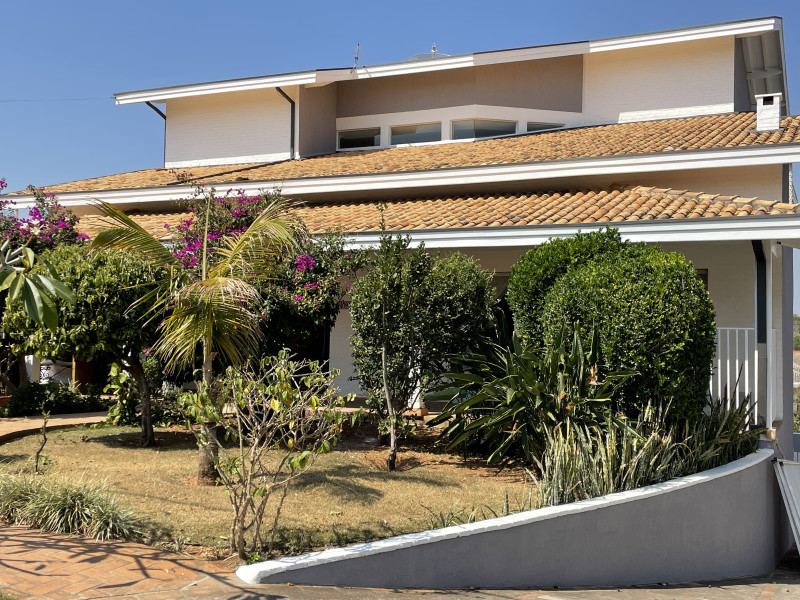imóvel com 627m² - Dos Ortizes - Valinhos