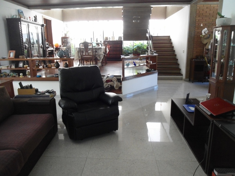 Casa à venda Centro com 400m² e 4 quartos por R$ 3.200.000 - 1550376364-dsc02619-800x600.jpg