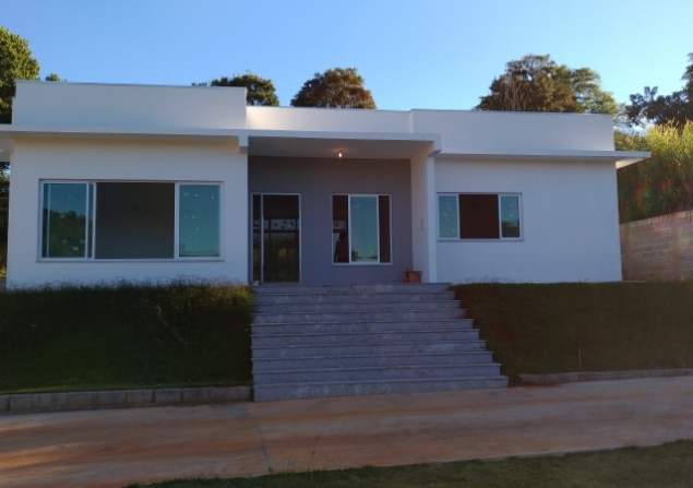 imóvel com 80m²