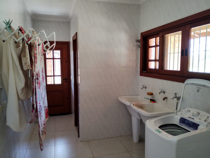Chácara à venda Jardim Vila Mariana com 402m² e 3 quartos por R$ 1.350.000 - 1681385943-img-20230220-103433382.jpg