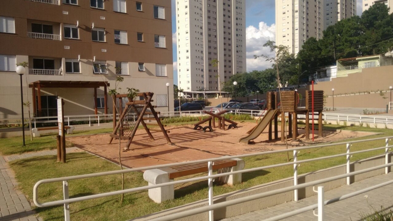 Apartamento para alugar Butanta  com 52m² e 2 quartos por R$ 200 - 1107252302-play-groud.jpg