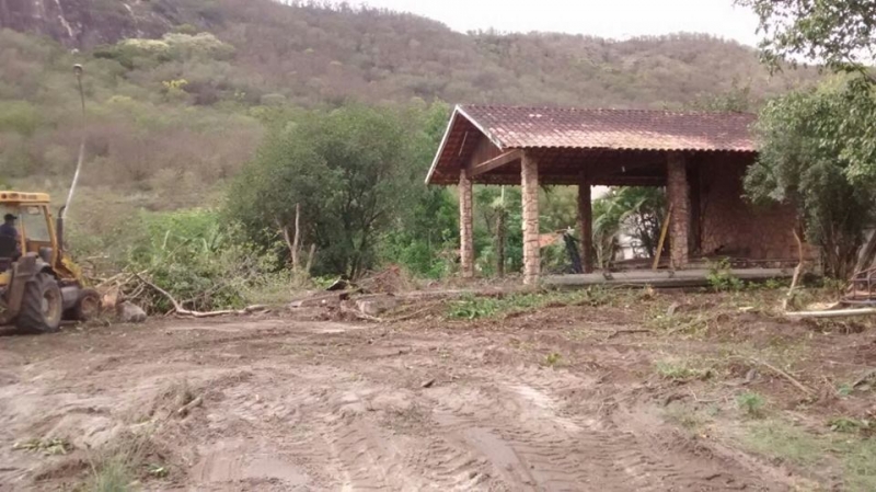 Terreno à venda Bangu com 450m² e 0 quartos por R$ 85.000 - 776463881-b4.jpg