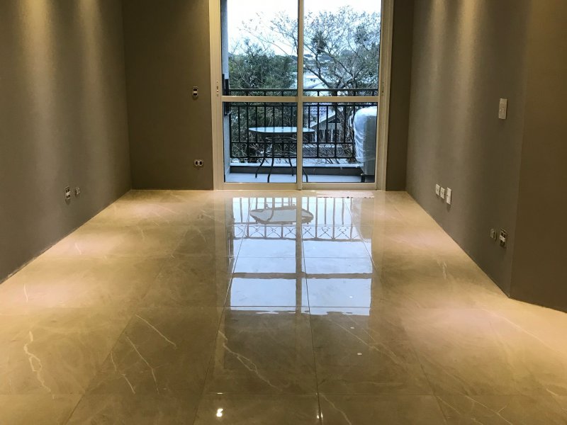 imóvel com 111m² - Centro Cívico - Curitiba
