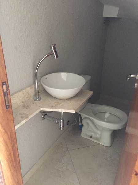 Sobrado à venda com 127m² e 3 quartos por R$ 699.900 - 1089150591-img-8522.JPG