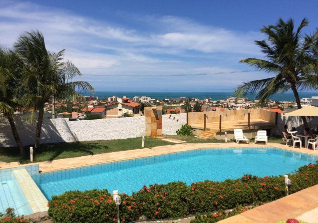 imóvel com 1554m²