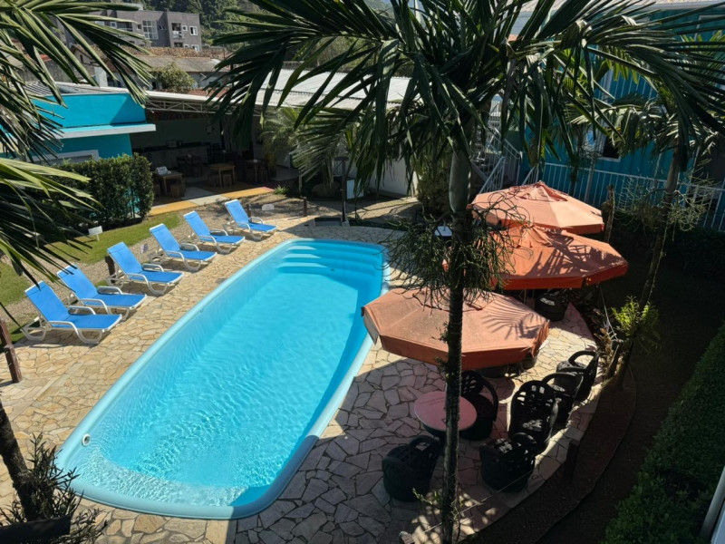 Comercial à venda Cantagalo com 1400m² e 19 quartos por R$ 3.500.000 - 85c9279a-3d24-4ec8-a3d3-0f8169e253b2.jpeg