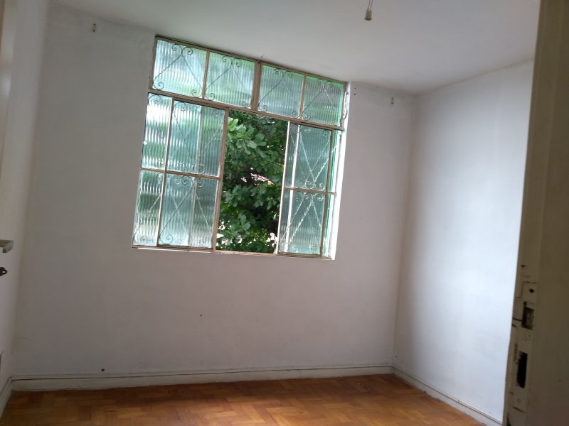 Apartamento à venda Bangu com 50m² e 2 quartos por R$ 120.000 - 1390447475-img-20180302-105148130.jpg