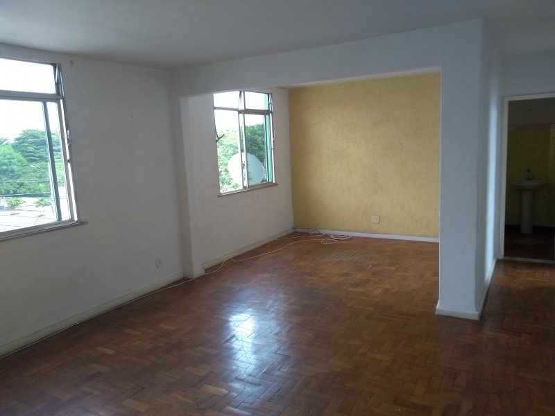 Apartamento à venda Bangu com 50m² e 2 quartos por R$ 120.000 - 2099248902-img-20180302-105126900.jpg