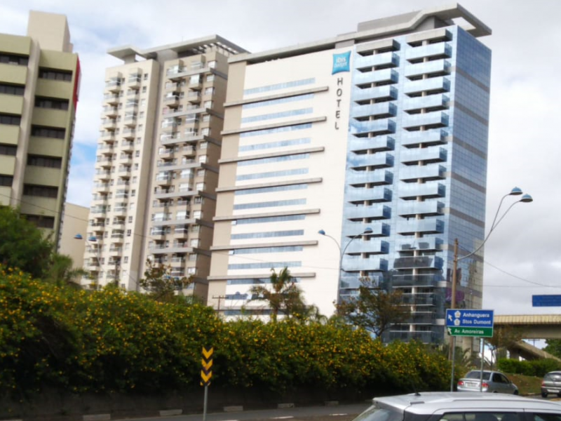 Casa à venda Chácaras Estância das Águas com 877m² e 3 quartos por R$ 549.000 - 27233019-foto-predio-15-12-2020-select.png