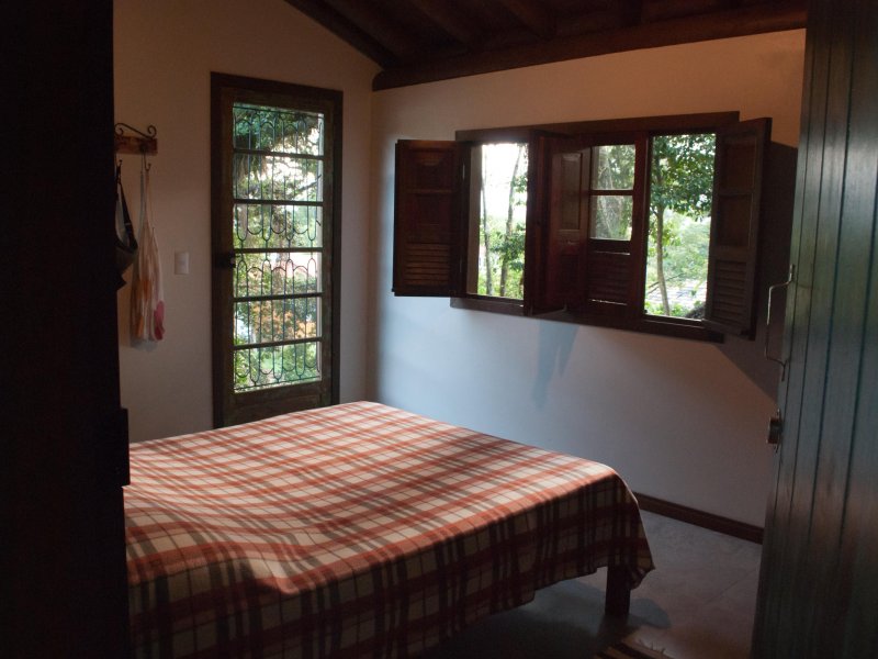 Casa à venda Capão com 140m² e 3 quartos por R$ 600.000 - 2004554038-cabana-da-figueira-33.jpg