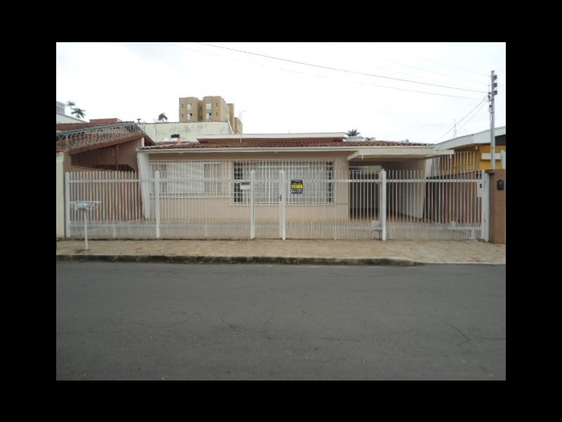 Casa à venda Bairro João Pinheiro com 300m² e 3 quartos por R$ 720.000 - 1171045384-frente-da-casa.jpg