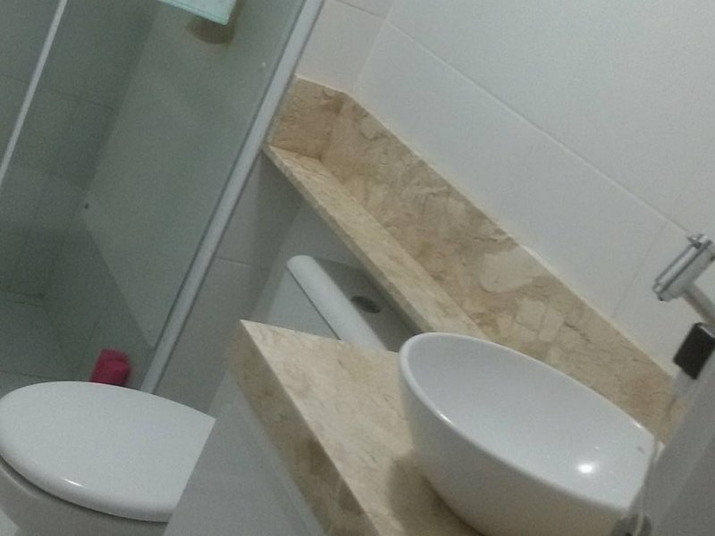 Apartamento à venda Vila Cunha Bueno com 65m² e 2 quartos por R$ 400.000 - 869252727-banheiro-suite.jpg