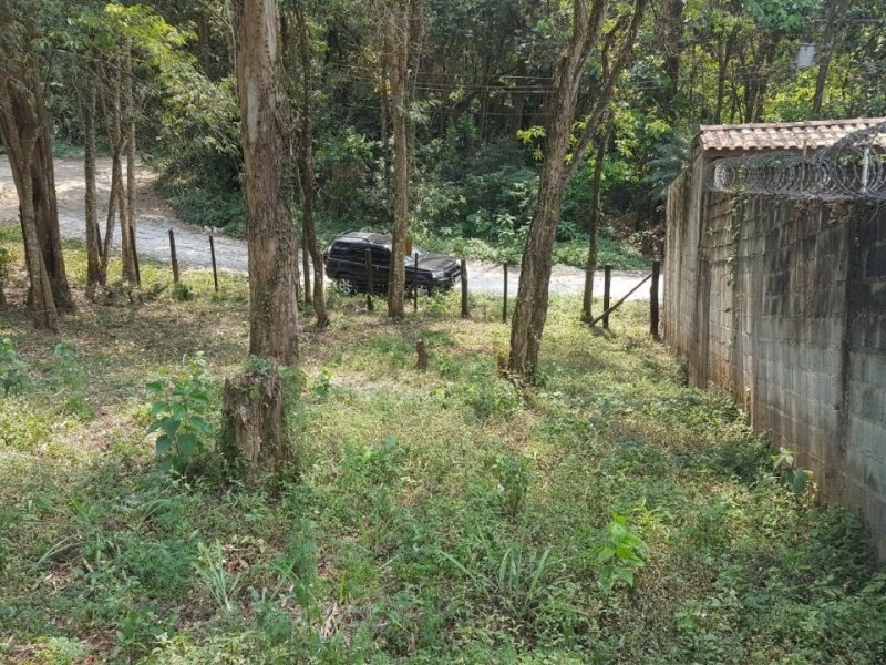 imóvel com 800m² - Jardim três montanhas - Osasco