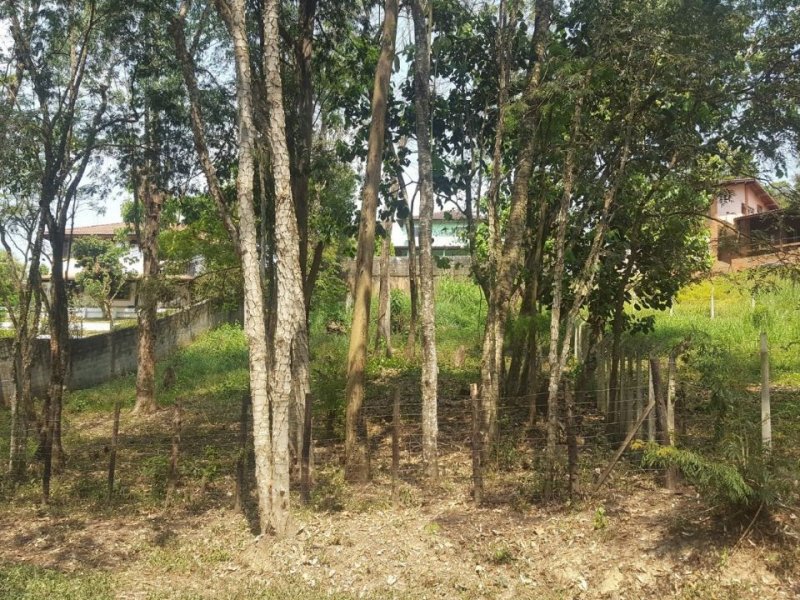 imóvel com 800m² - Jardim três montanhas - Osasco